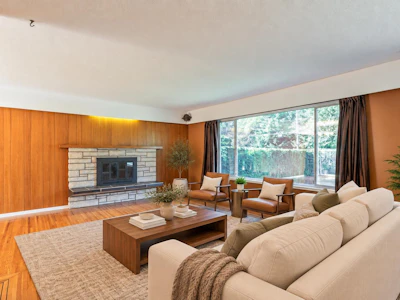 2370 Mountain Highway - 3