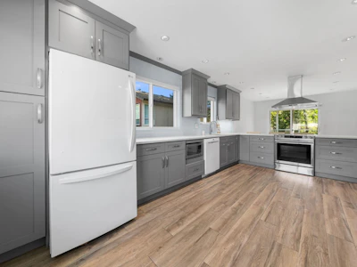 1231 River Drive - 5