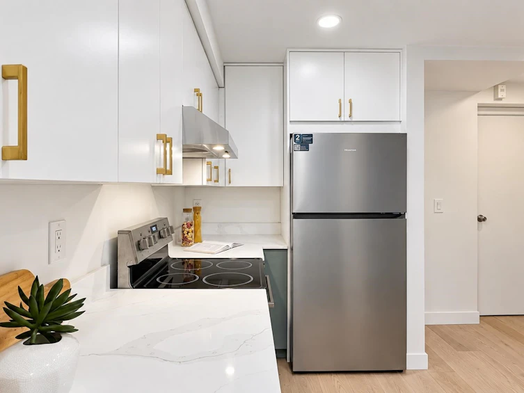 10-1355 W 4th Avenue, Vancouver, BC, V6H 3Y8 - 9