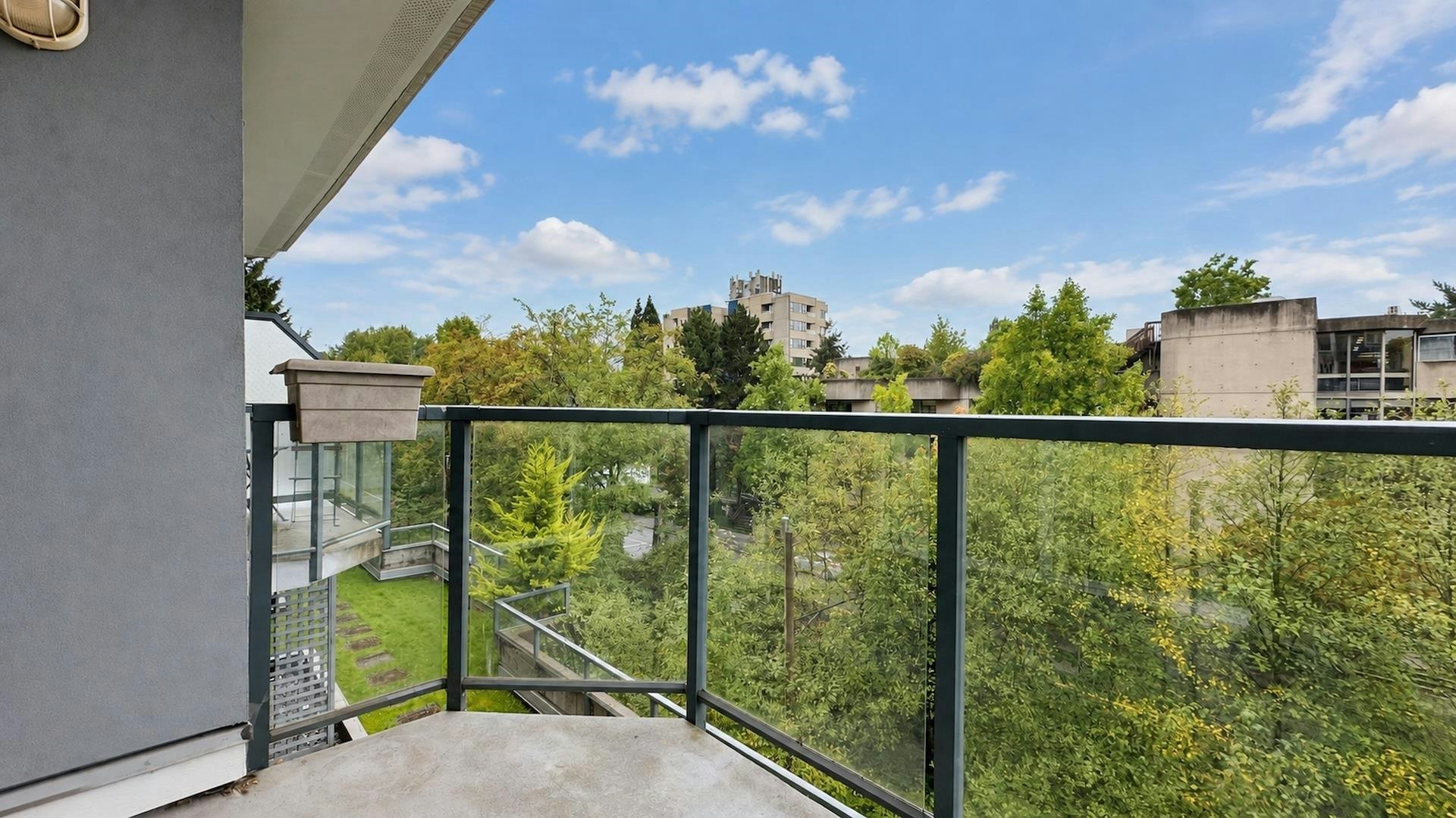 10-1355 W 4th Avenue, Vancouver, BC, V6H 3Y8 - 16