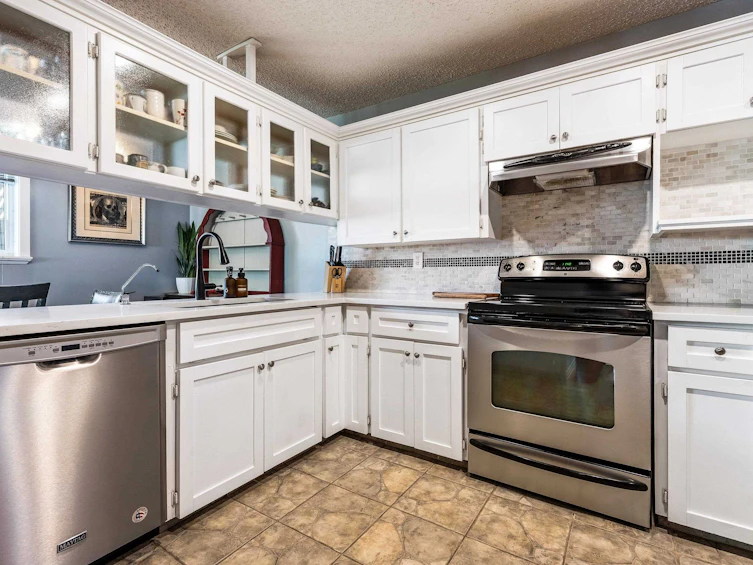 8880 Allard Street, Chilliwack, BC, V2P 7L4 - 14