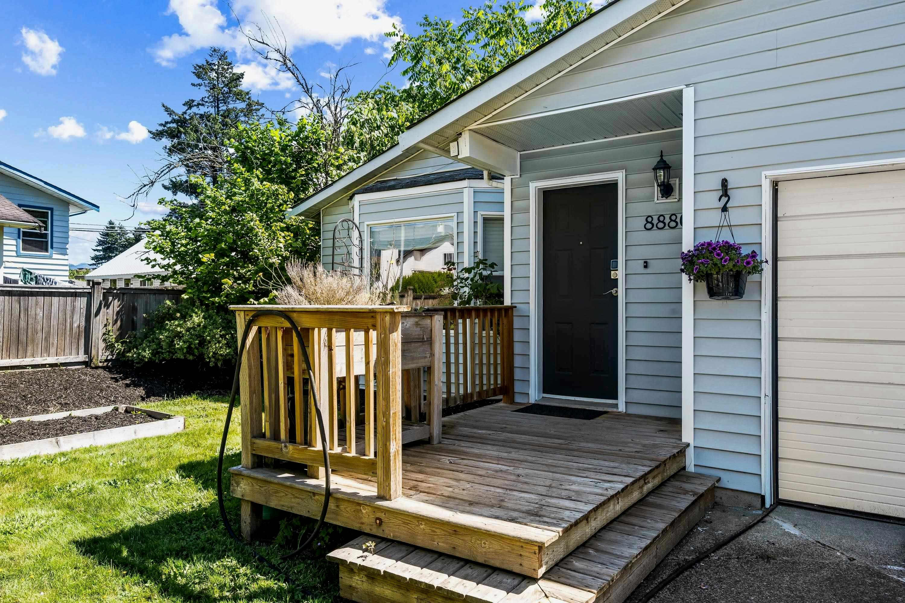 8880 Allard Street, Chilliwack, BC, V2P 7L4