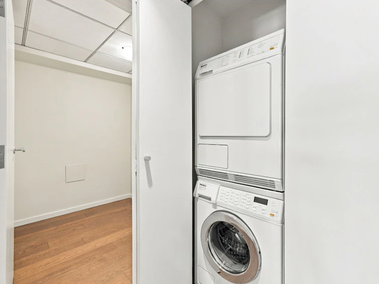2506-1011 W Cordova Street, Vancouver, BC, V6C 0B2 - 25