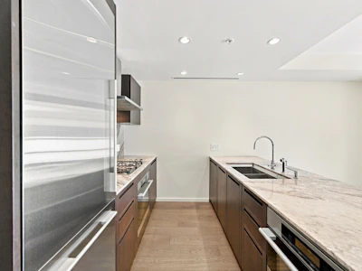 2506-1011 W Cordova Street - 5