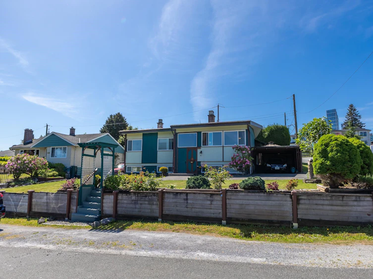 4646 Charlotte Court, Burnaby, BC, V5G 2R8 - 24
