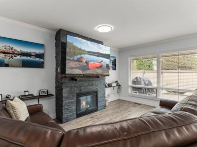 61-11737 236 Street - 5