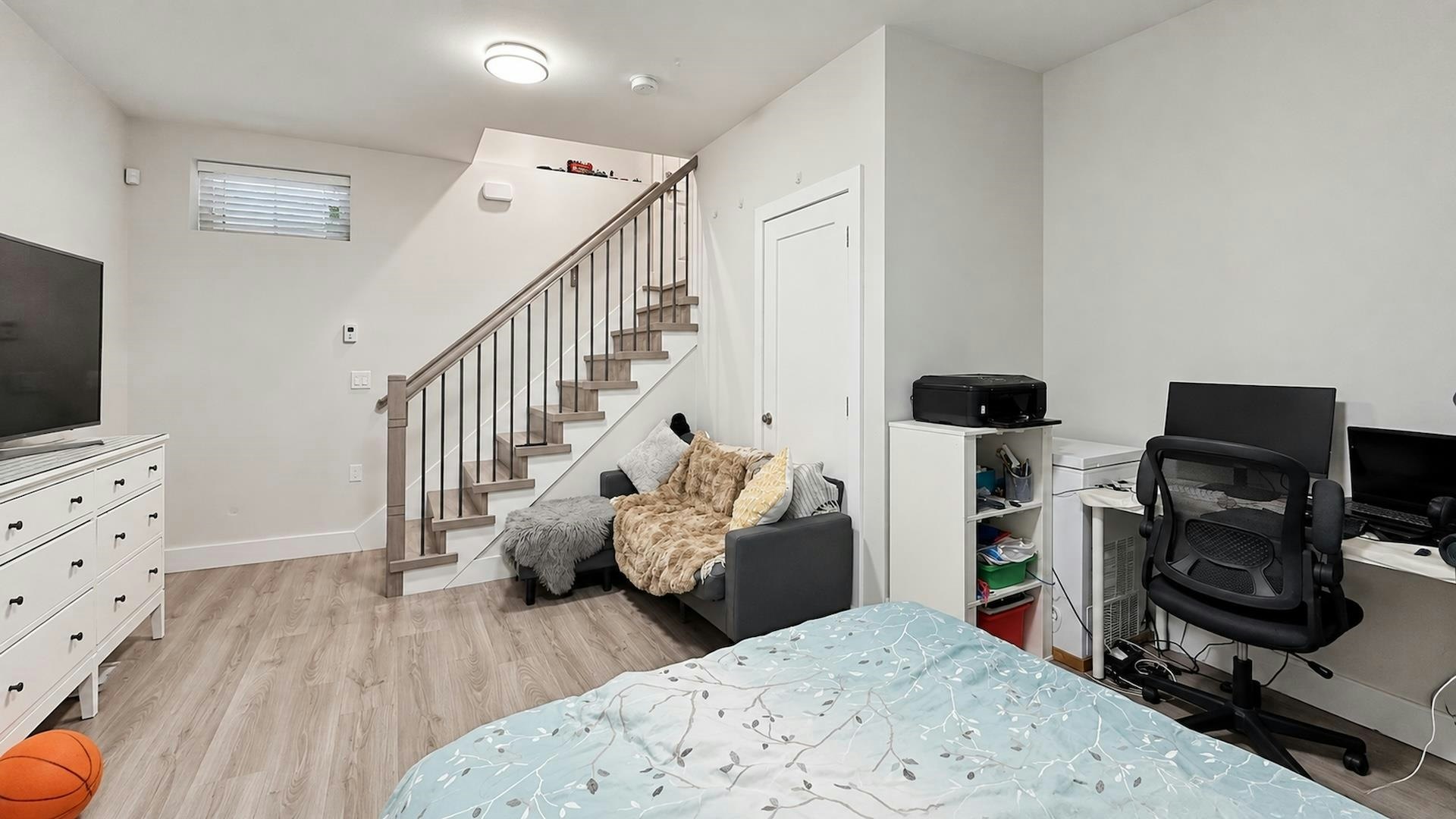 4985 Moss Street, Vancouver, BC, V5R 3T5 - 27