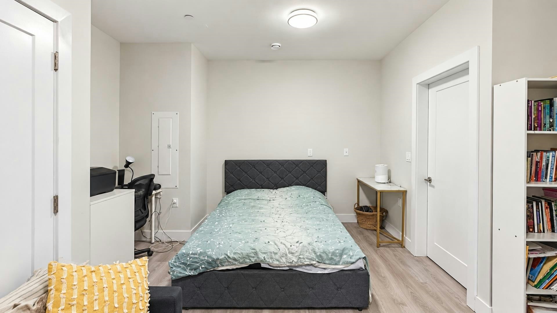 4985 Moss Street, Vancouver, BC, V5R 3T5 - 25