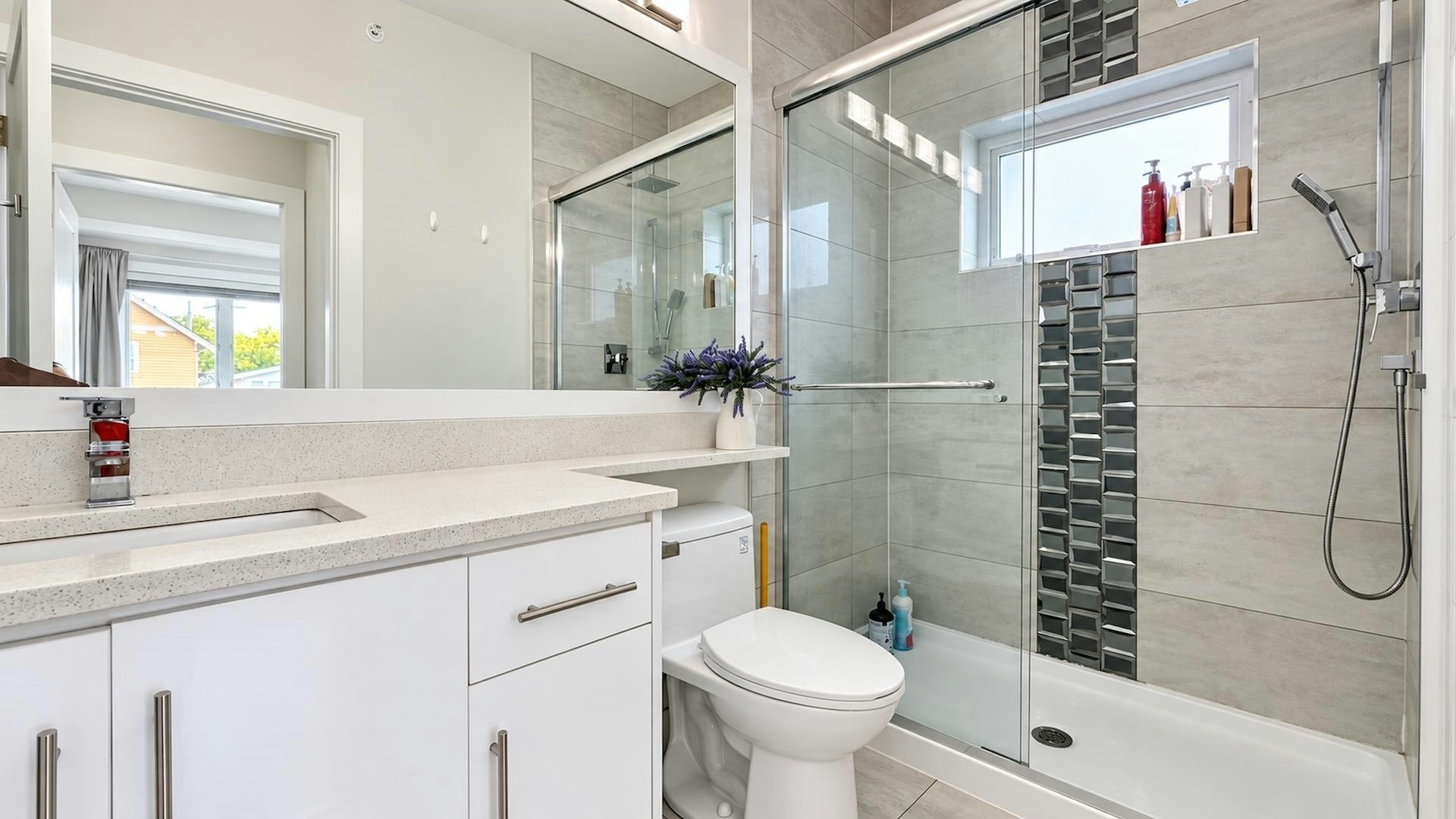 4985 Moss Street, Vancouver, BC, V5R 3T5 - 22