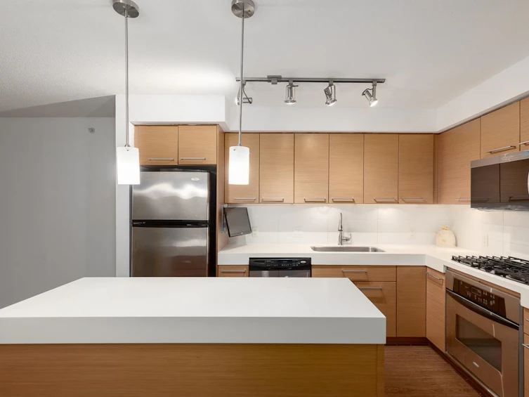 408-2770 Sophia Street, Vancouver, BC, V5T 0A4 - 4