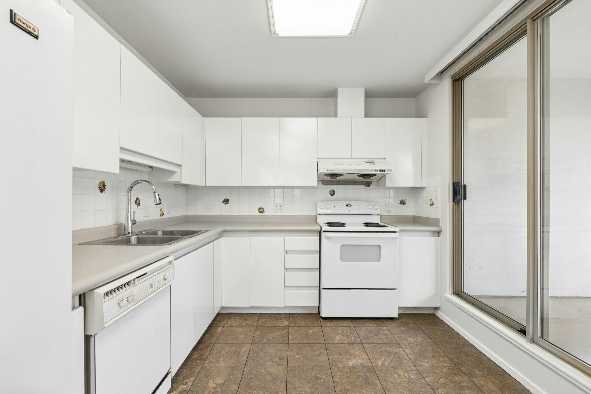 802-4830 Bennett Street, Burnaby, BC, V5H 4P6 - 15