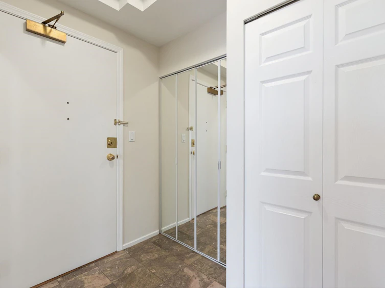 802-4830 Bennett Street, Burnaby, BC, V5H 4P6 - 23