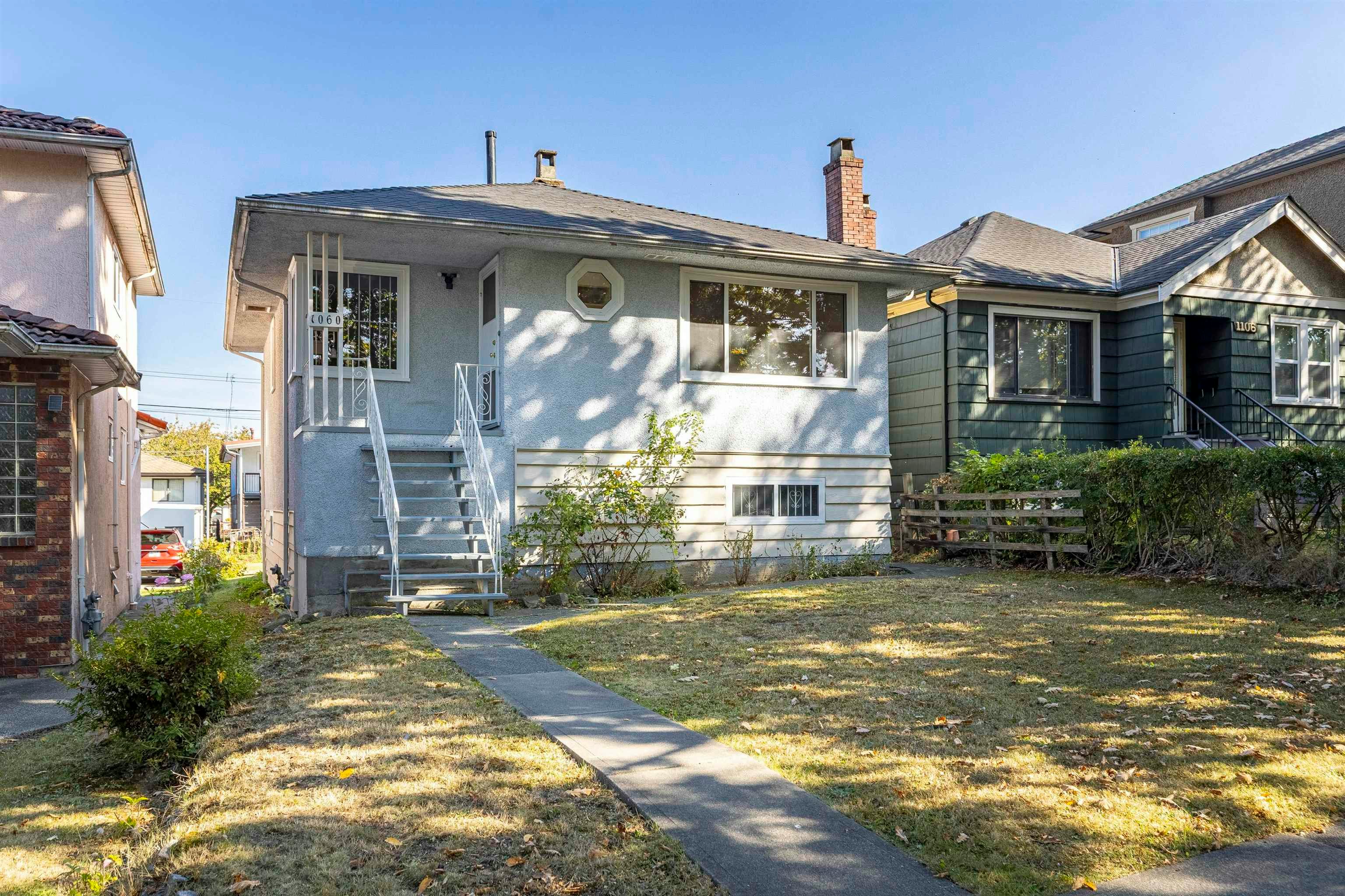 1060 Kelowna Street - 4