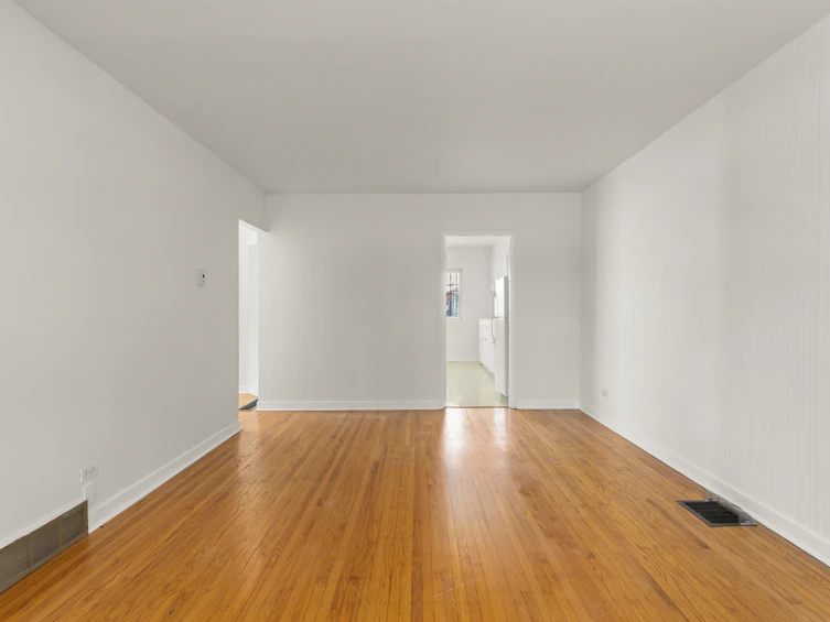 1060 Kelowna Street, Vancouver, BC, V5K 4E3 - 11