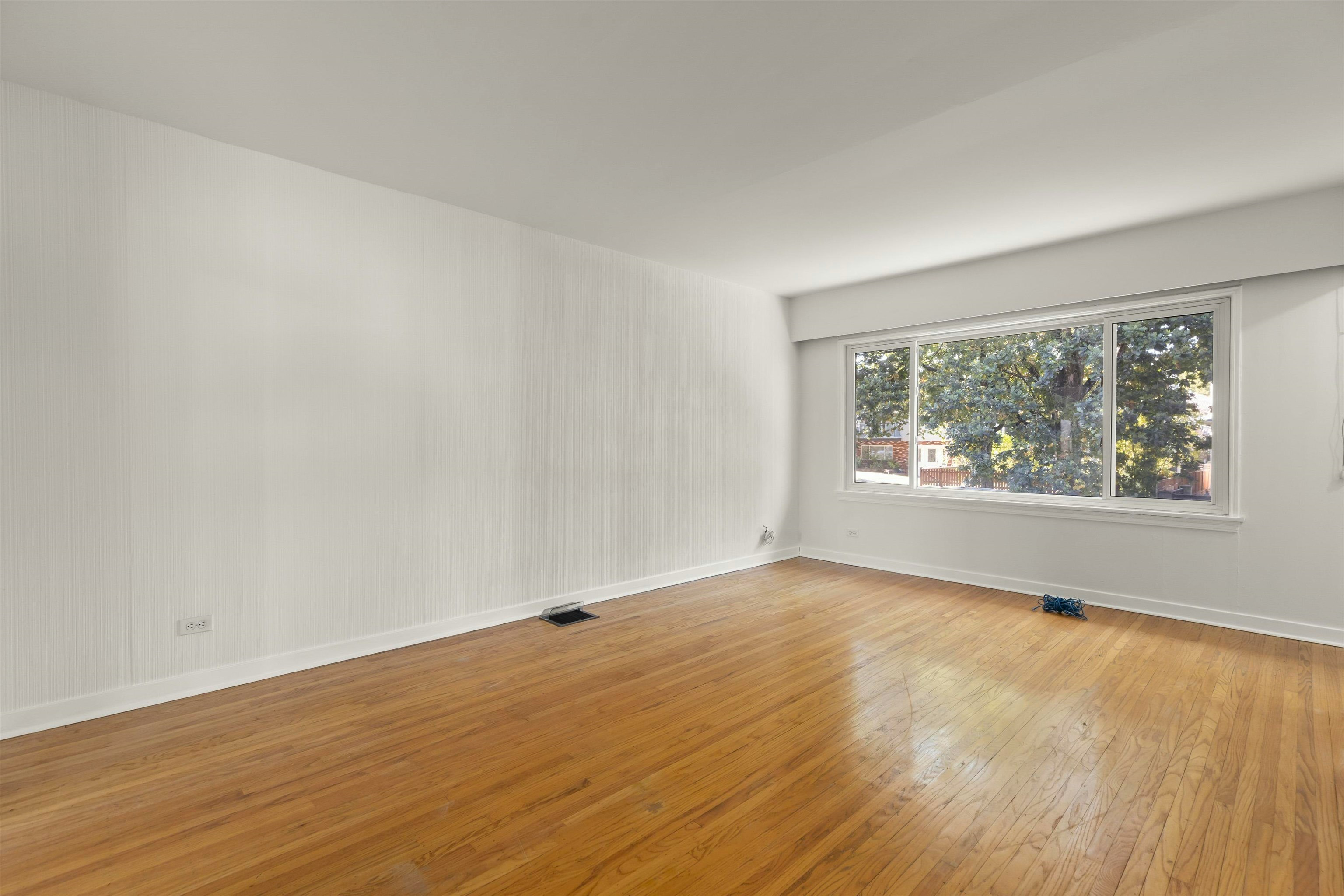 1060 Kelowna Street, Vancouver, BC, V5K 4E3 - 8