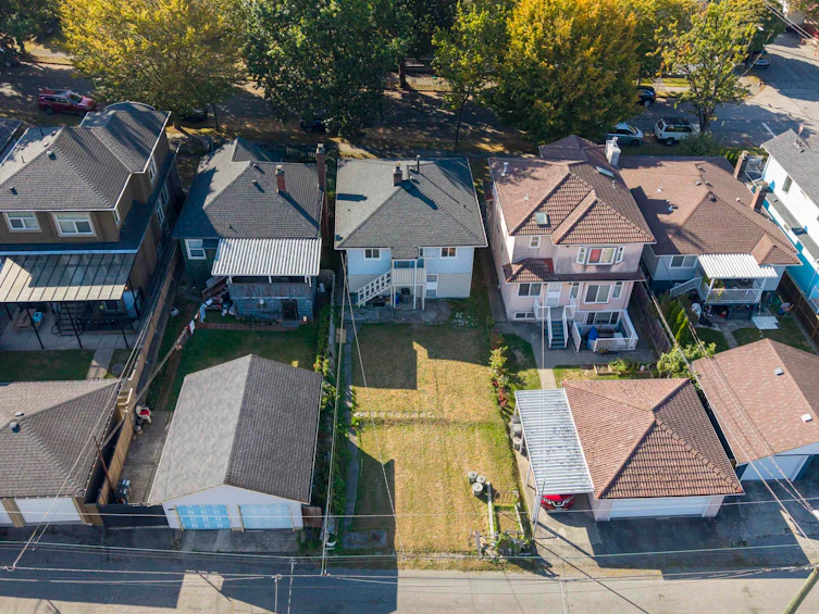 1060 Kelowna Street, Vancouver, BC, V5K 4E3 - 30