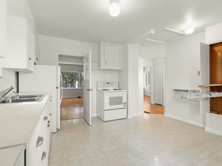 1060 Kelowna Street, Vancouver, BC, V5K 4E3 - 16