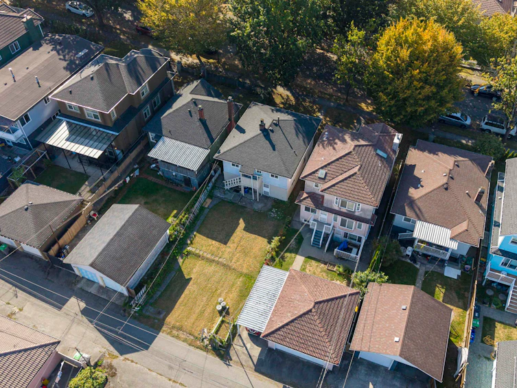 1060 Kelowna Street, Vancouver, BC, V5K 4E3 - 31