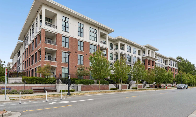 133-9551 Alexandra Road