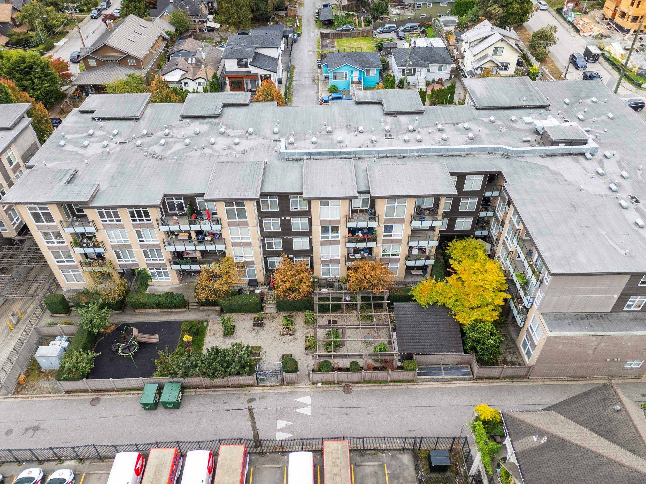 319-85 Eighth Avenue, New Westminster, BC, V3L 0E9 - 34