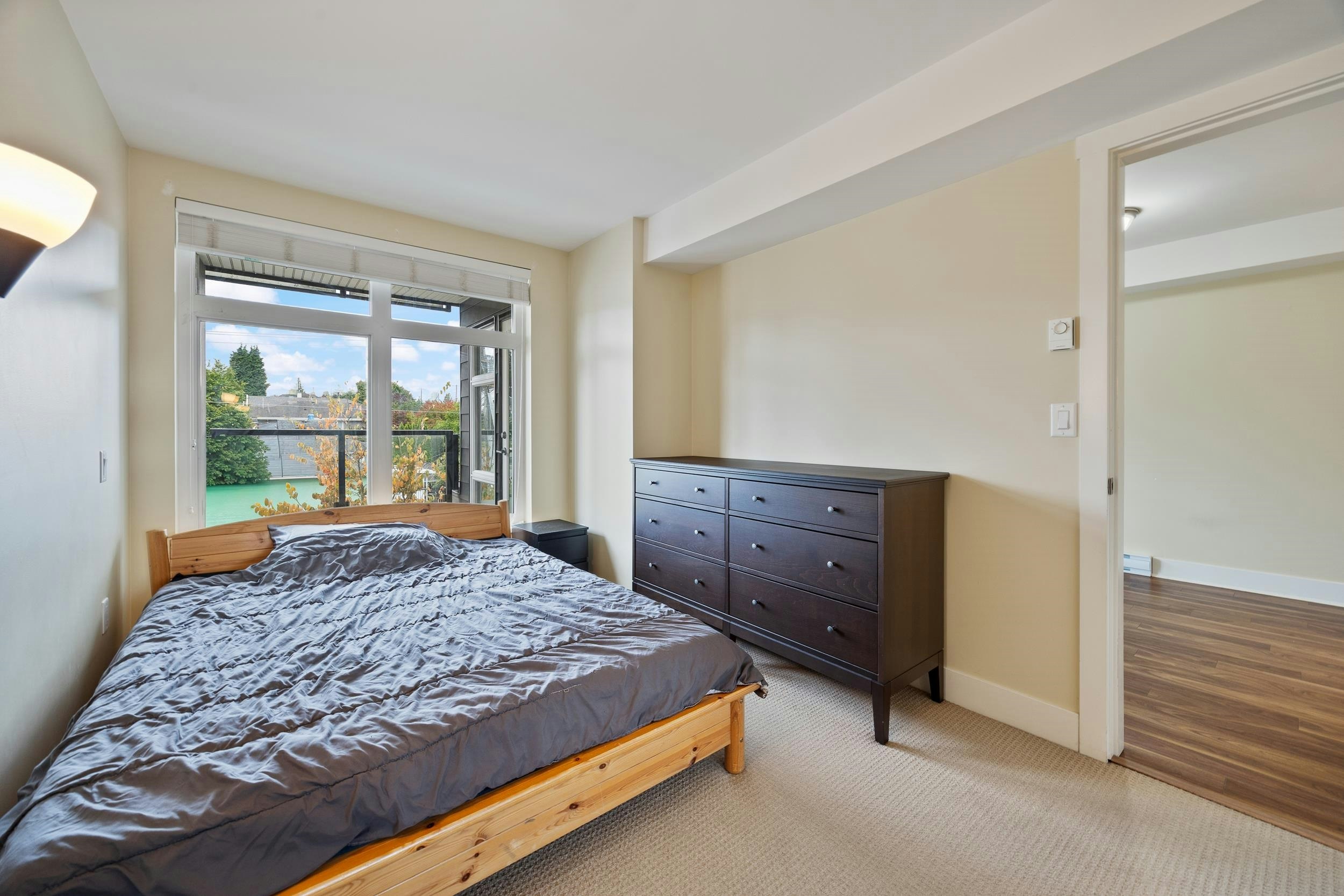 319-85 Eighth Avenue, New Westminster, BC, V3L 0E9 - 21