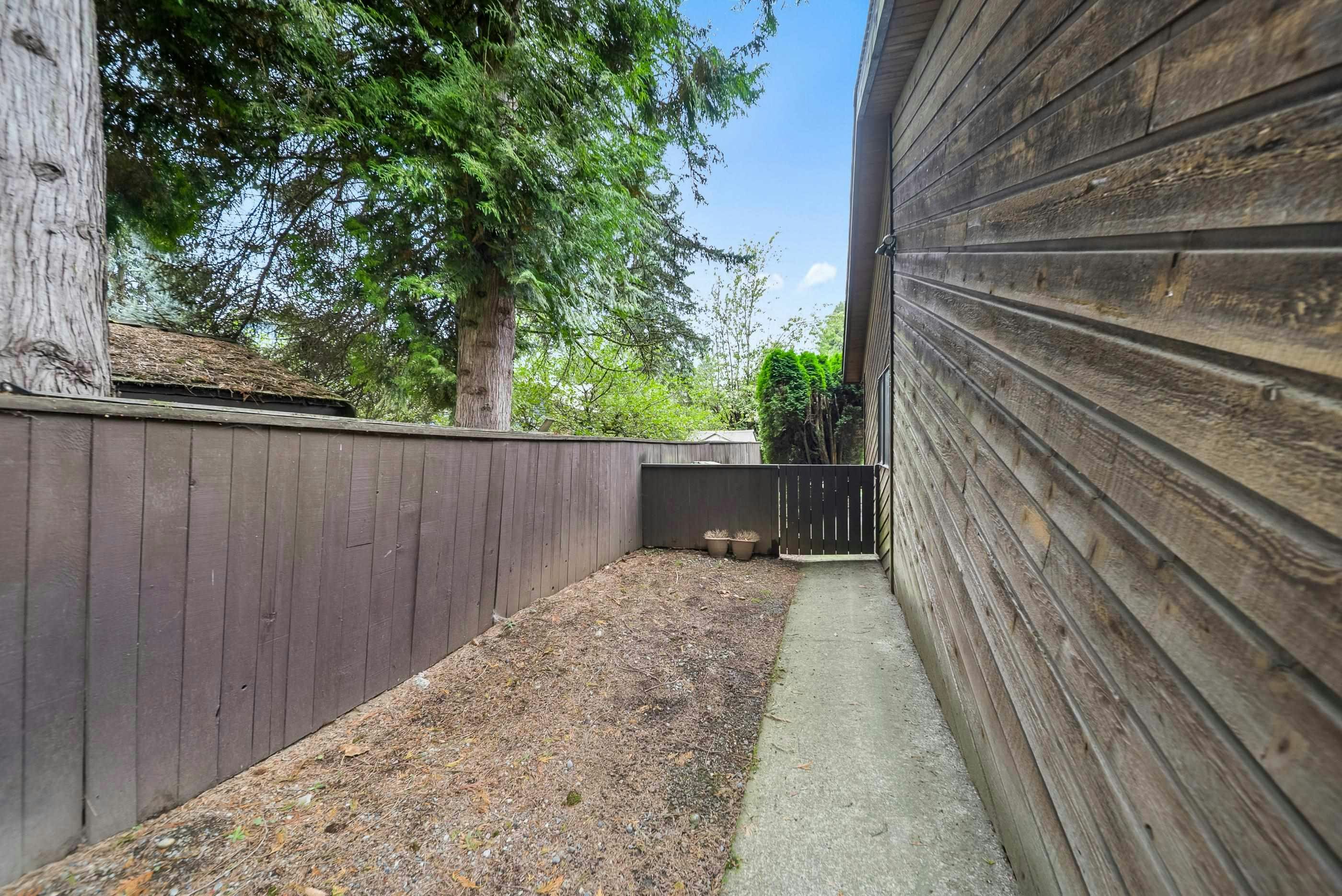 34629 Immel Street, Abbotsford, BC, V2S 4T8 - 36