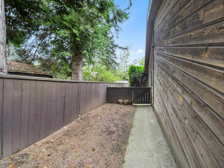 34629 Immel Street, Abbotsford, BC, V2S 4T8 - 36