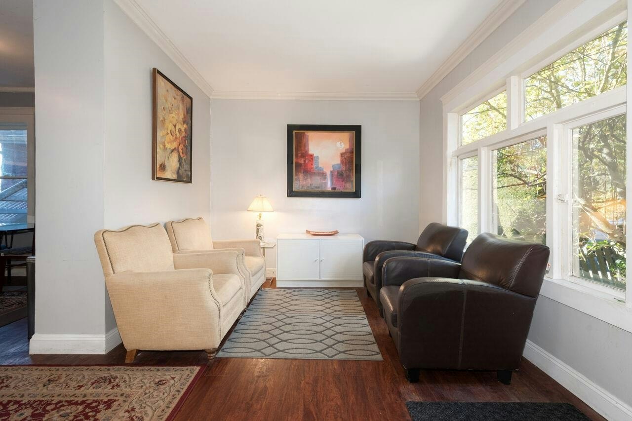 219 E 29th Street - 4