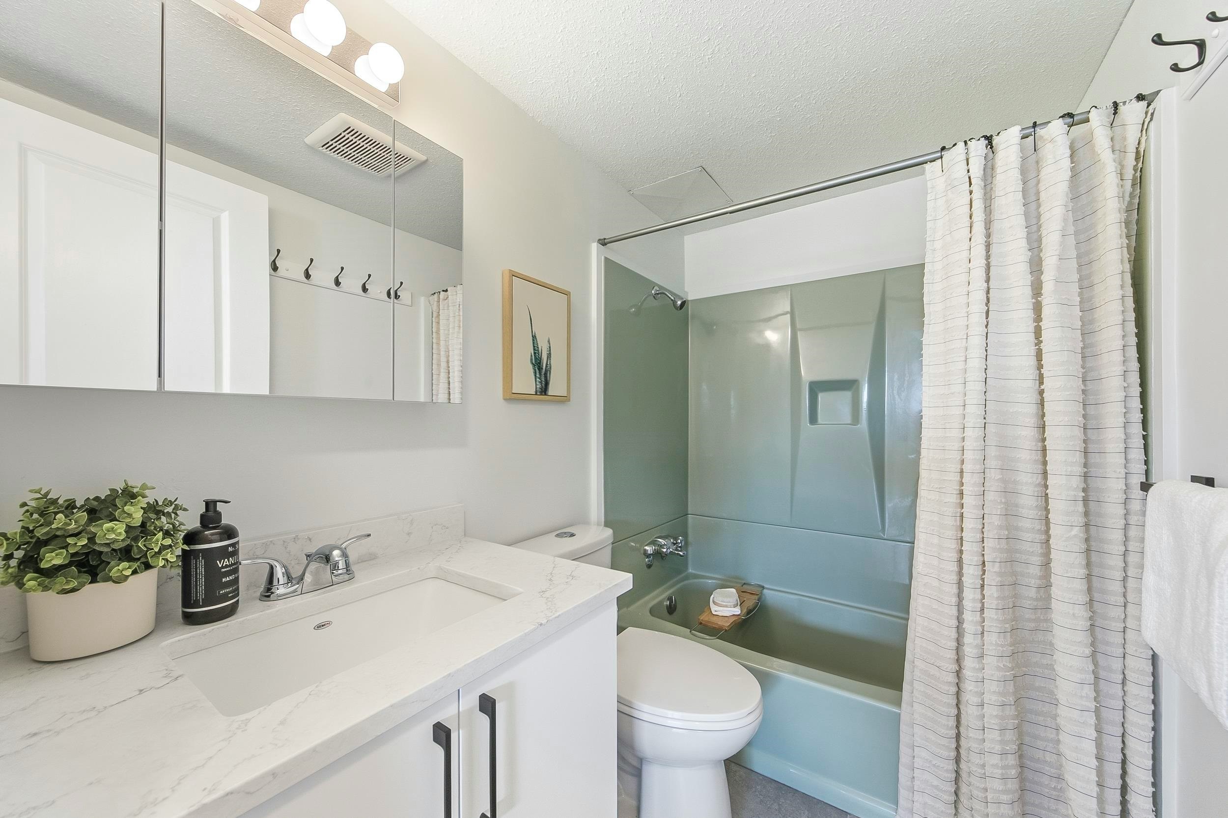 108-230 Mowat Street, New Westminster, BC, V3M 4B2 - 30