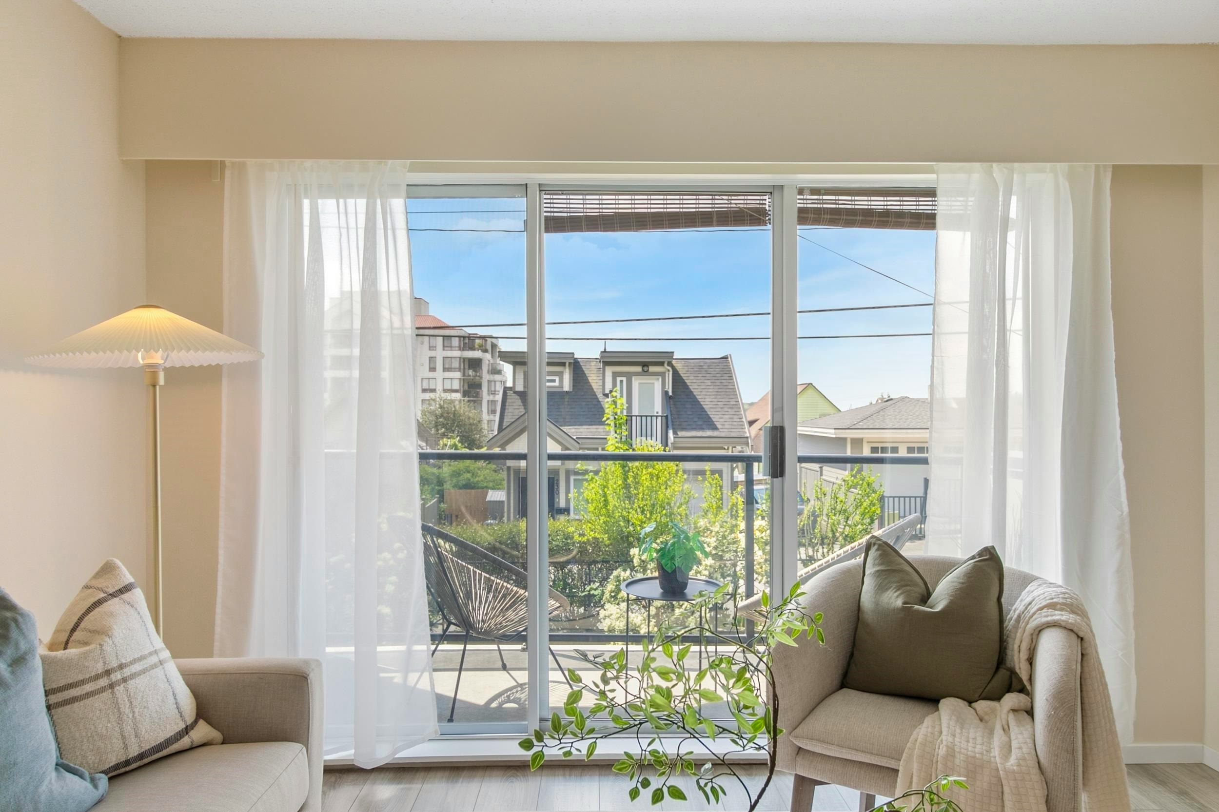 108-230 Mowat Street, New Westminster, BC, V3M 4B2 - 11