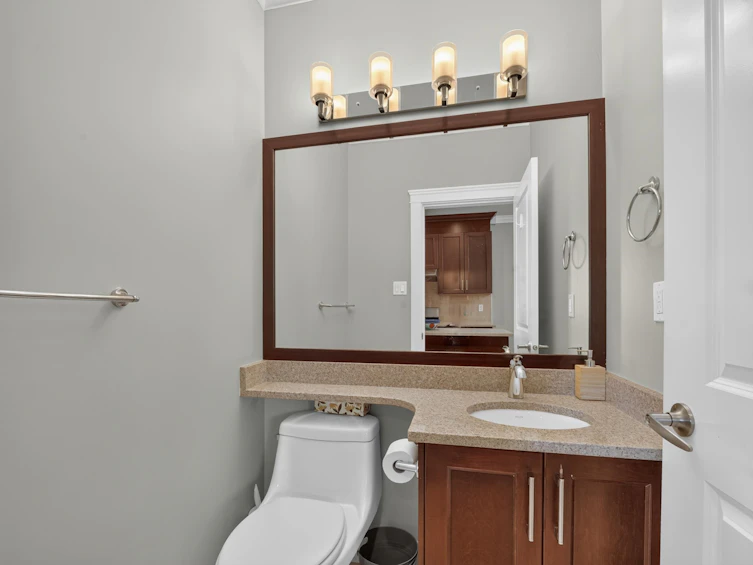 5502 Dundee Street, Vancouver, BC, V5R 3T9 - 19