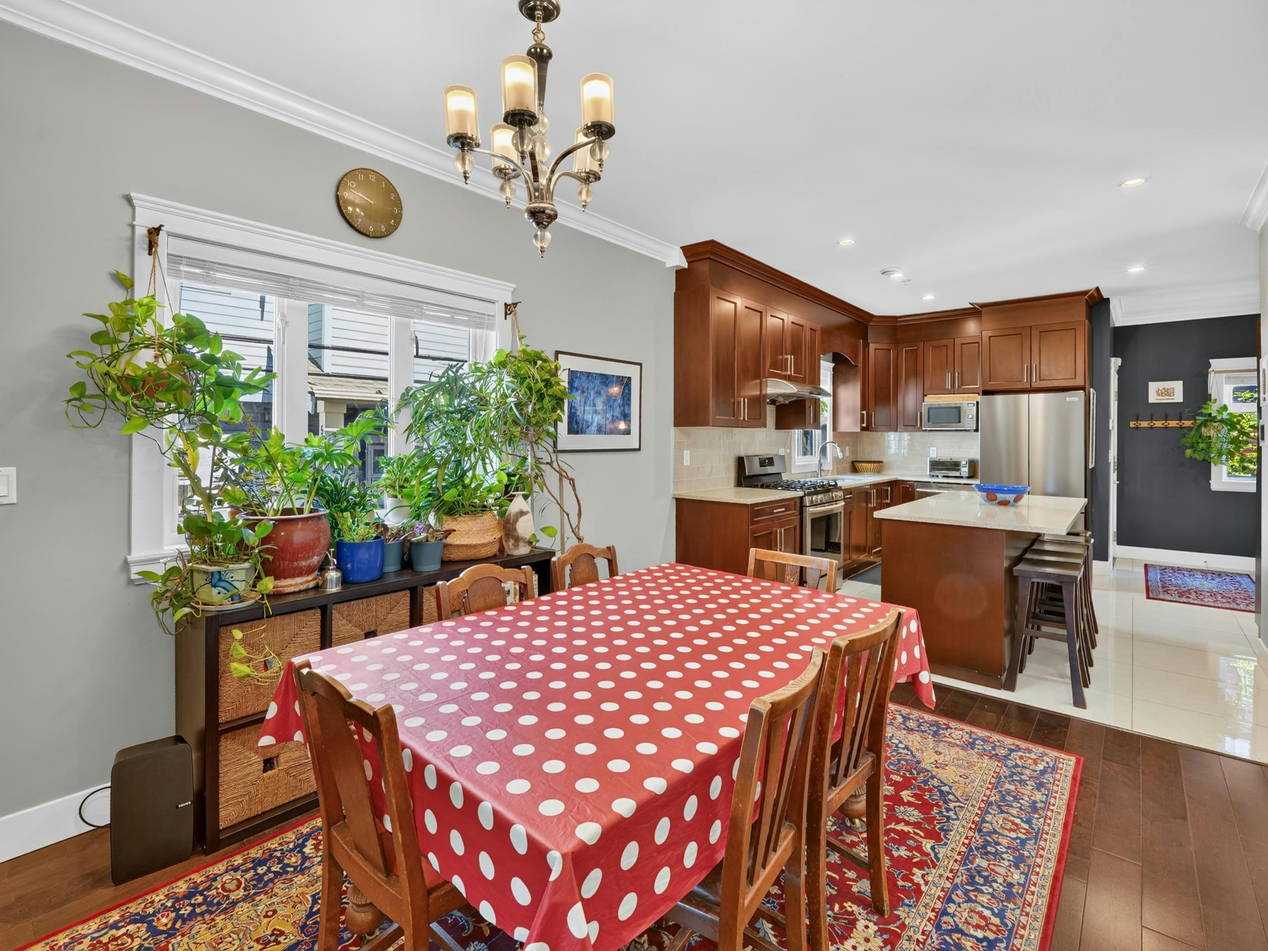 5502 Dundee Street, Vancouver, BC, V5R 3T9 - 7