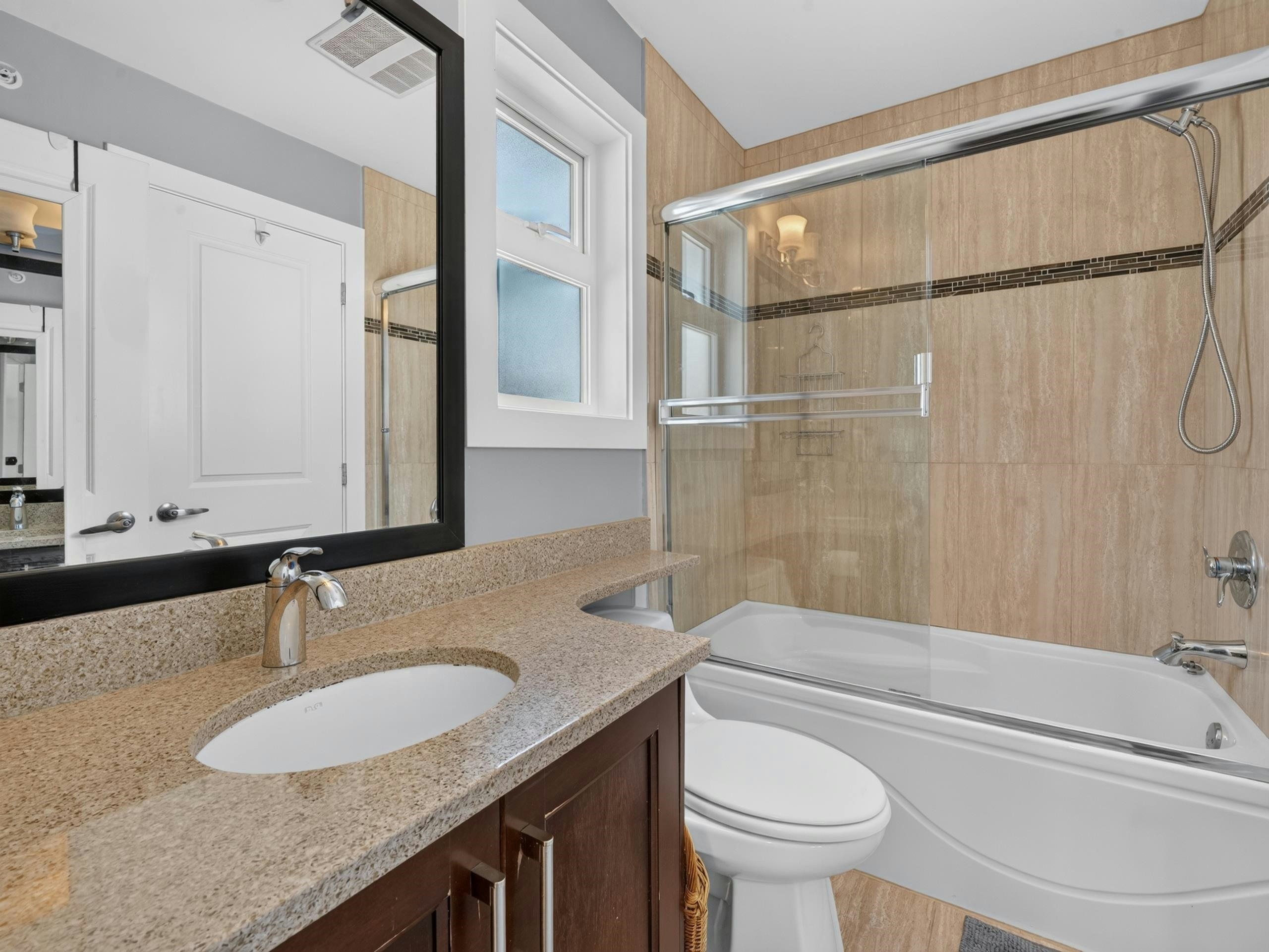 5502 Dundee Street, Vancouver, BC, V5R 3T9 - 17