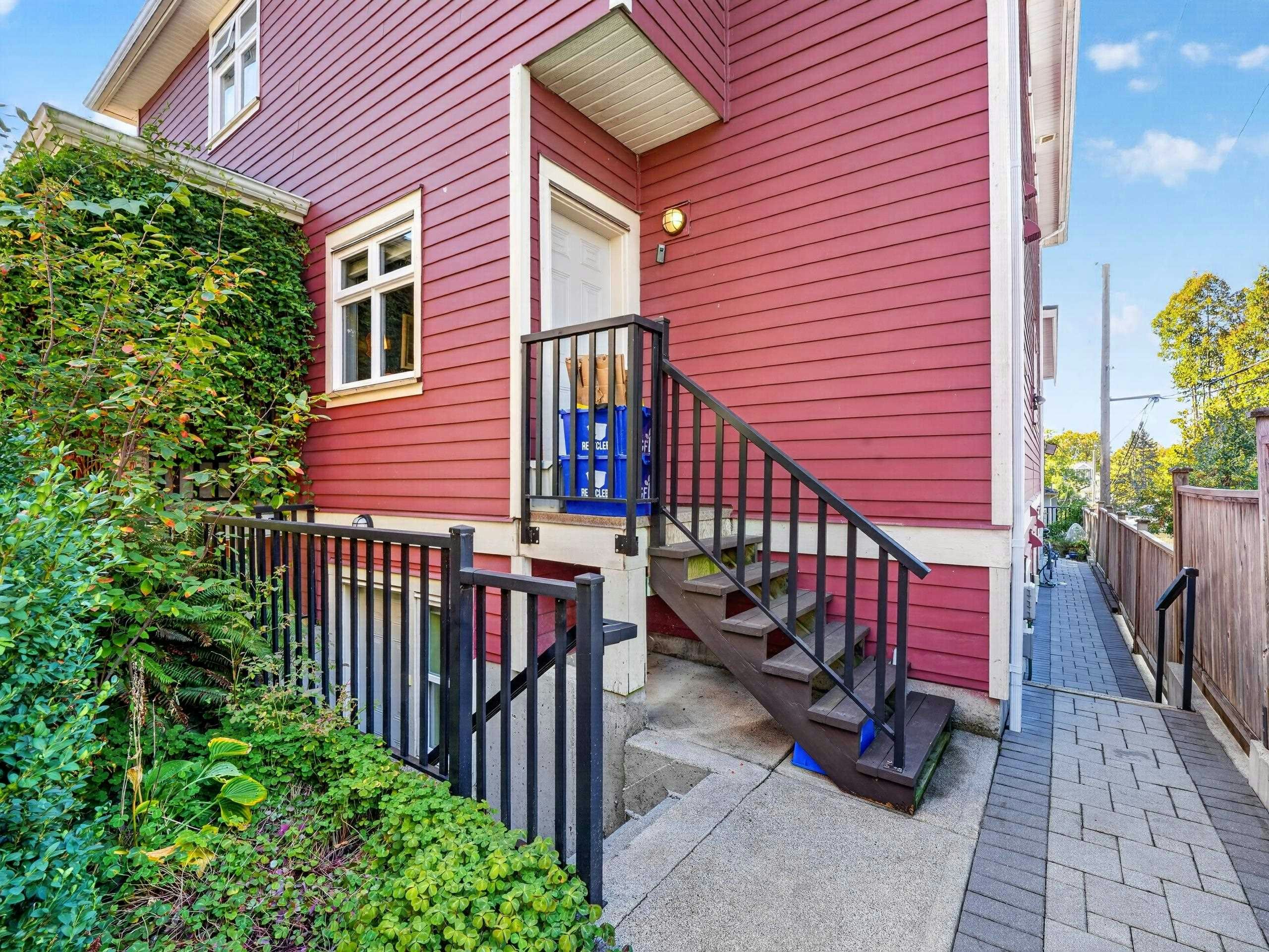 5502 Dundee Street, Vancouver, BC, V5R 3T9 - 23