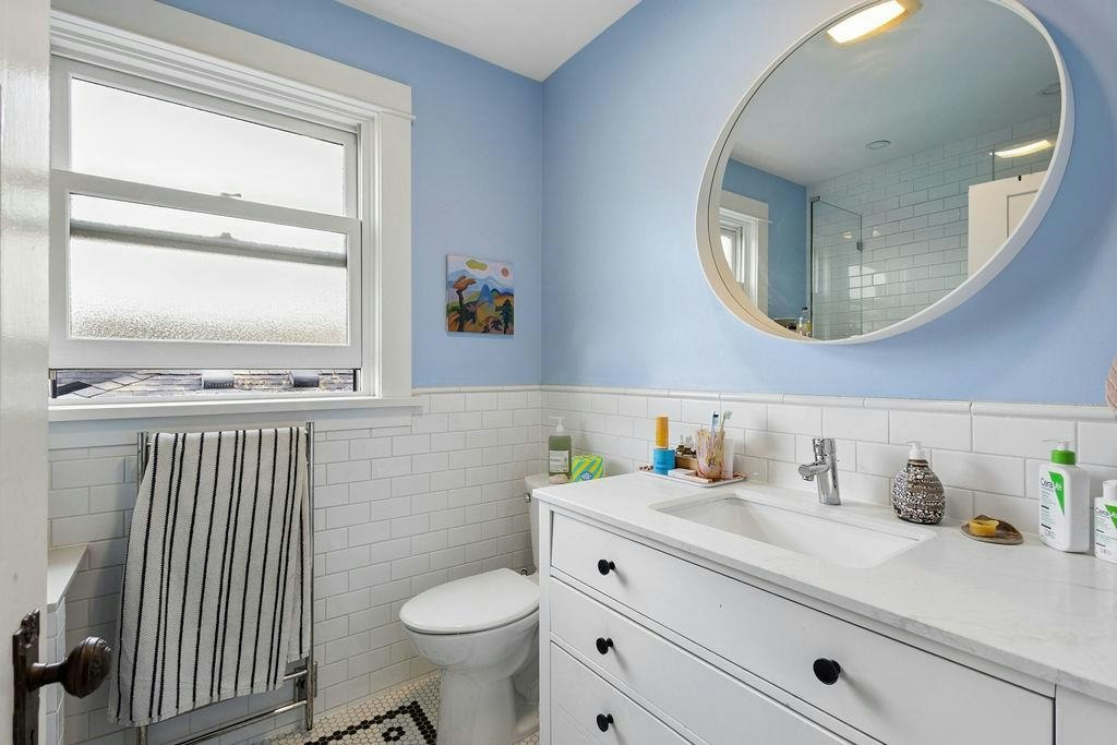 1791 E 7th Avenue, Vancouver, BC, V5N 1S1 - 23