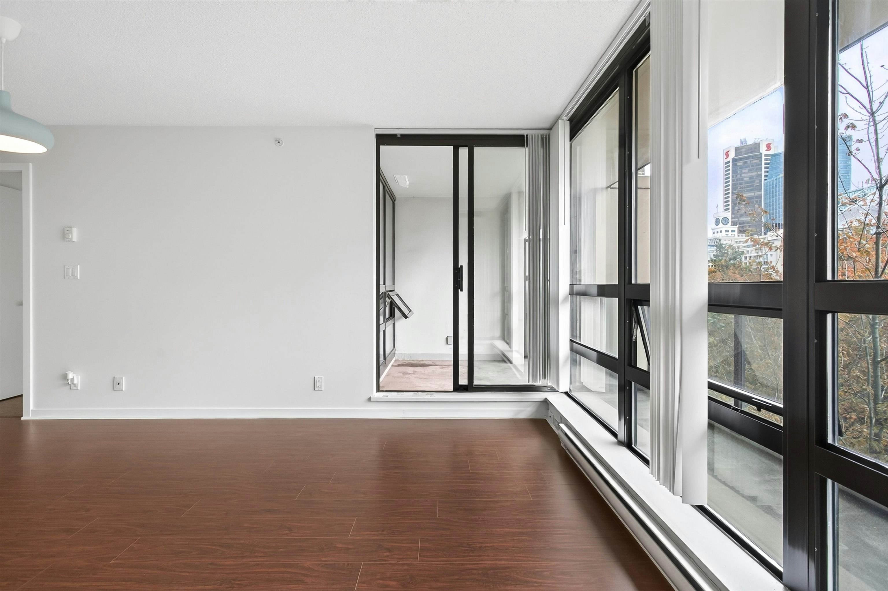304-933 Hornby Street, Vancouver, BC, V6Z 3G4 - 30