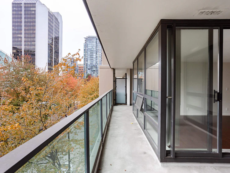 304-933 Hornby Street, Vancouver, BC, V6Z 3G4 - 29