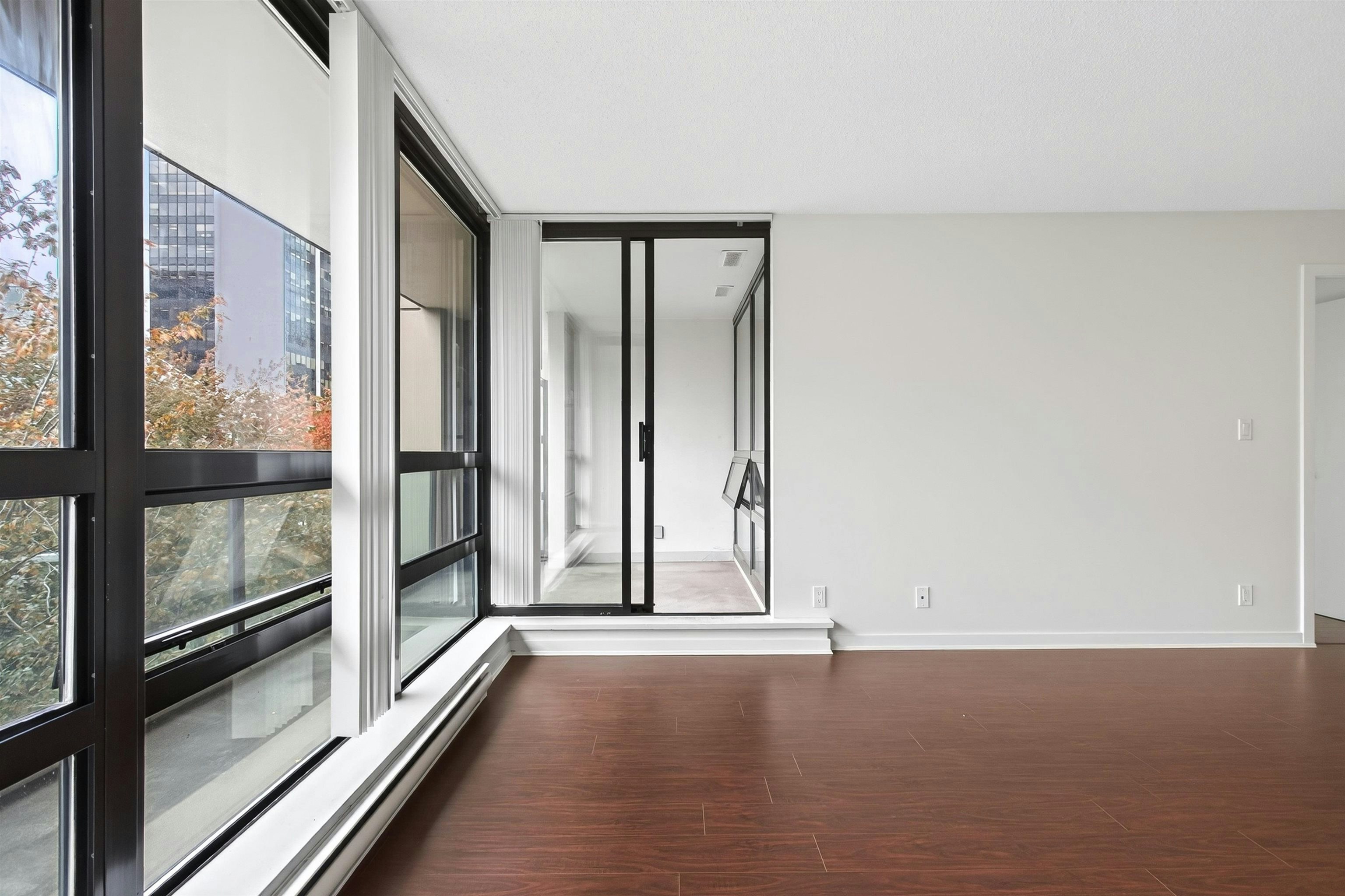 304-933 Hornby Street, Vancouver, BC, V6Z 3G4 - 24