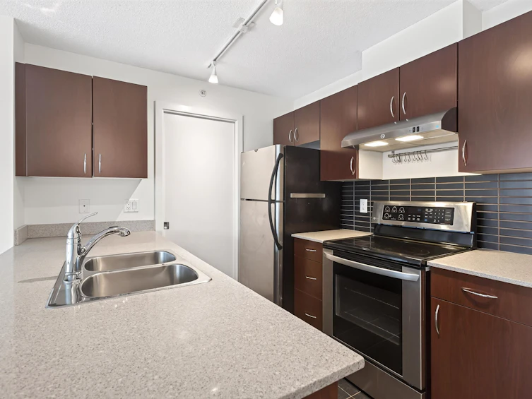 304-933 Hornby Street, Vancouver, BC, V6Z 3G4 - 9