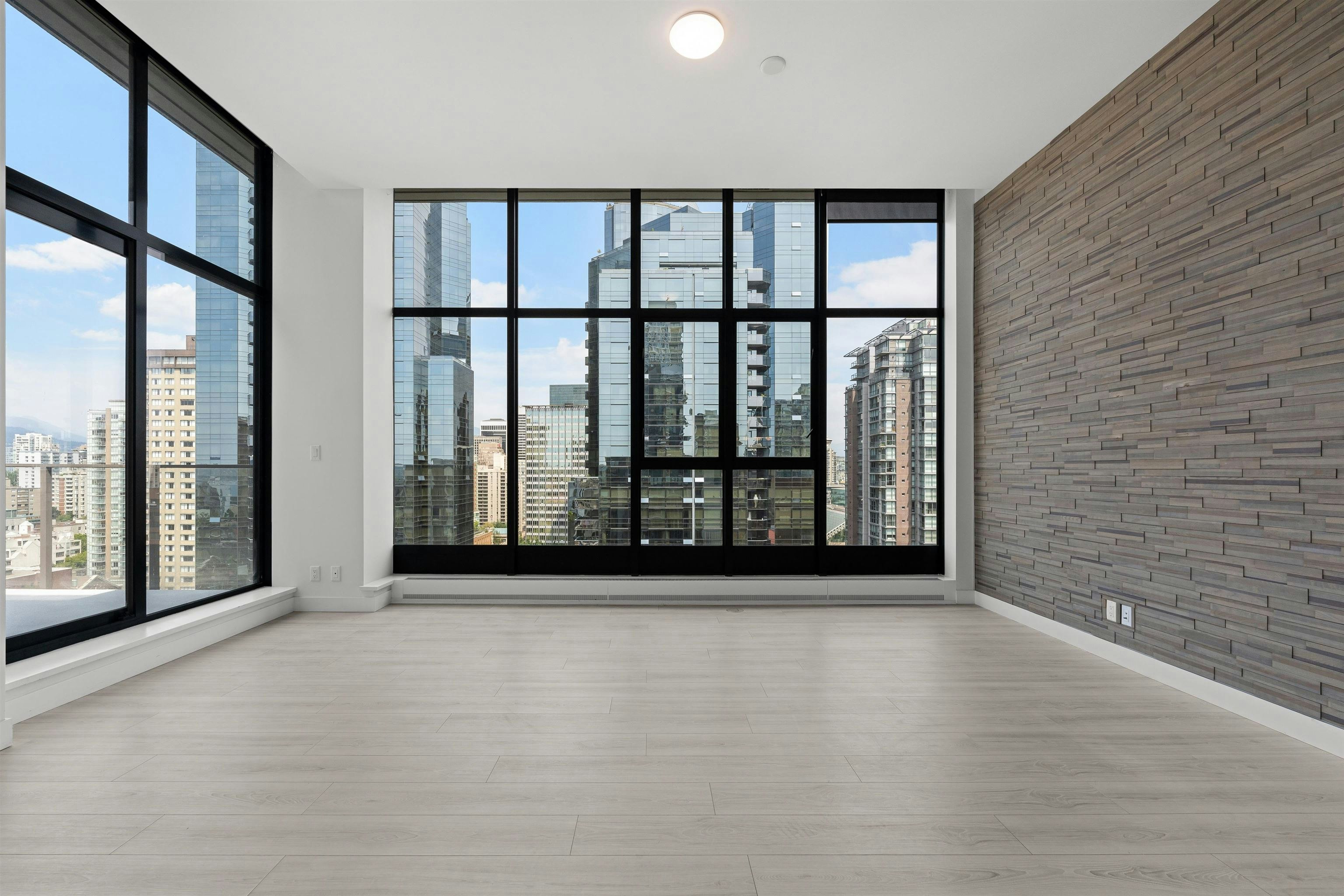 2105-1133 Hornby Street, Vancouver, BC, V6Z 1W1