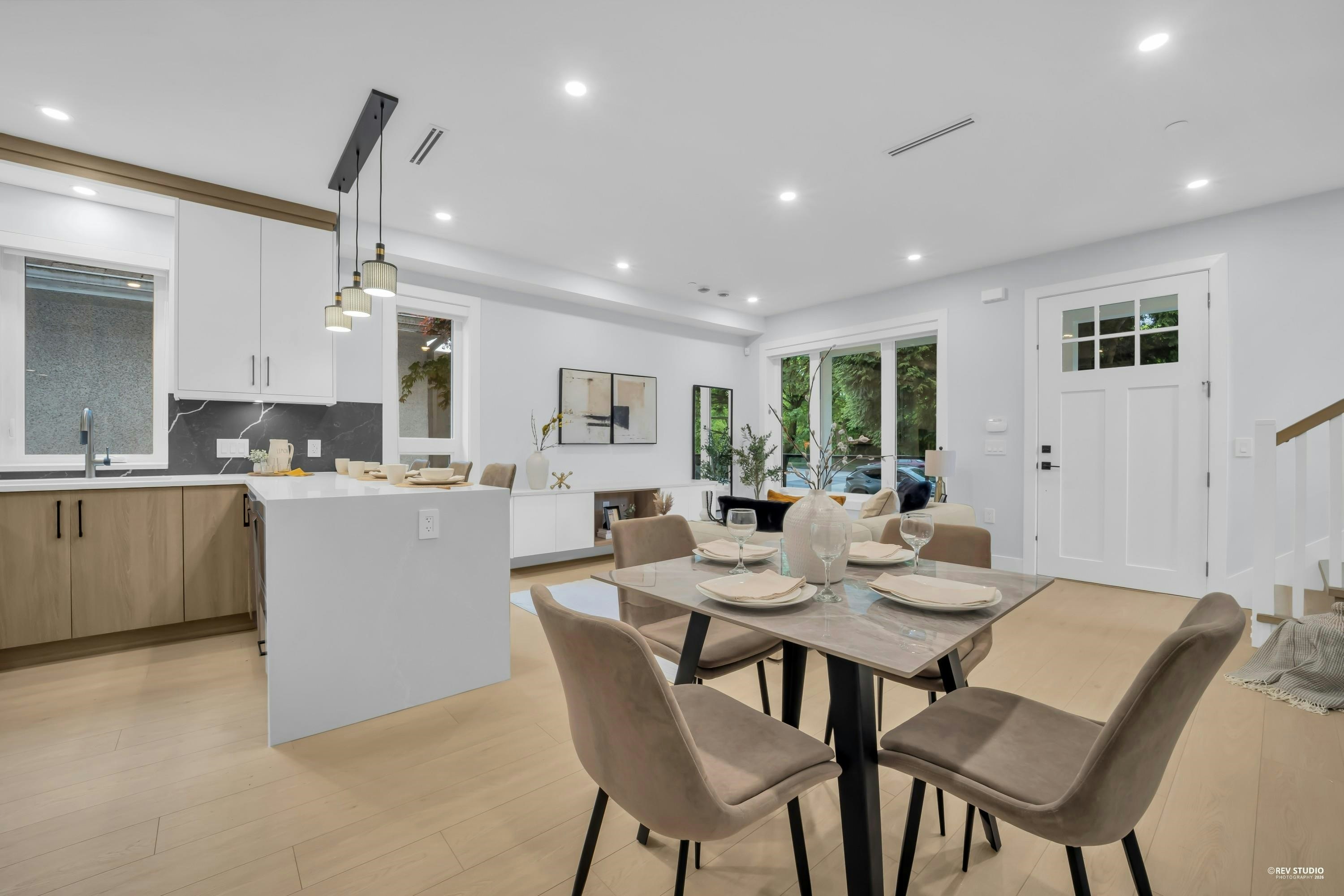 2619 Mcgill Street, Vancouver, BC, V5K 1H2 - 7