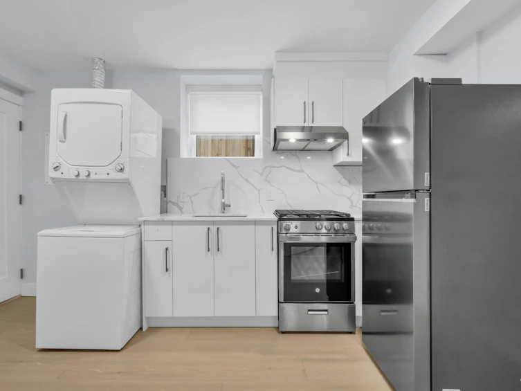 2619 Mcgill Street, Vancouver, BC, V5K 1H2 - 20
