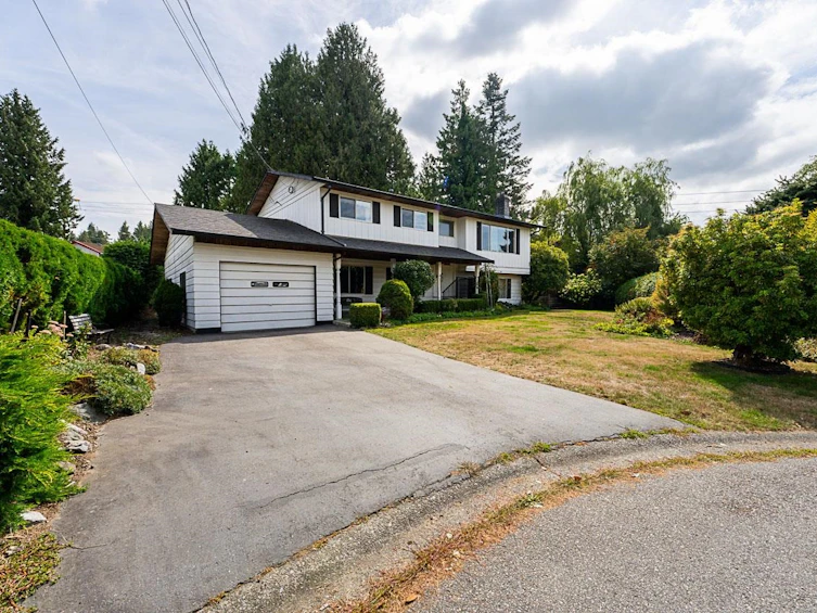 11142 Patricia Drive, Delta, BC, V4C 3A4 - 2