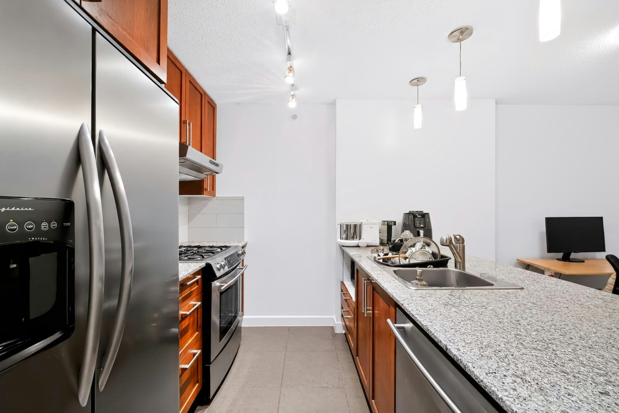 2508-7088 Salisbury Avenue, Burnaby, BC, V5E 0A4 - 12