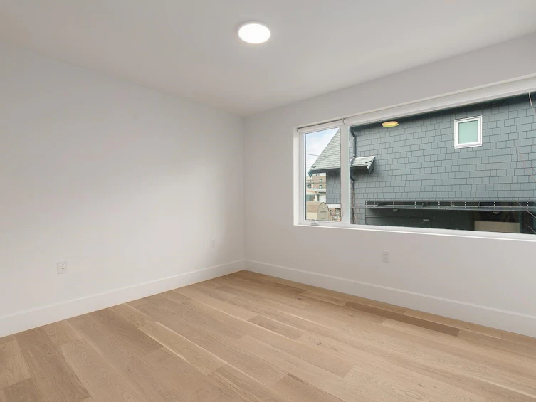 851 E 19th Avenue, Vancouver, BC, V5V 1K6 - 10