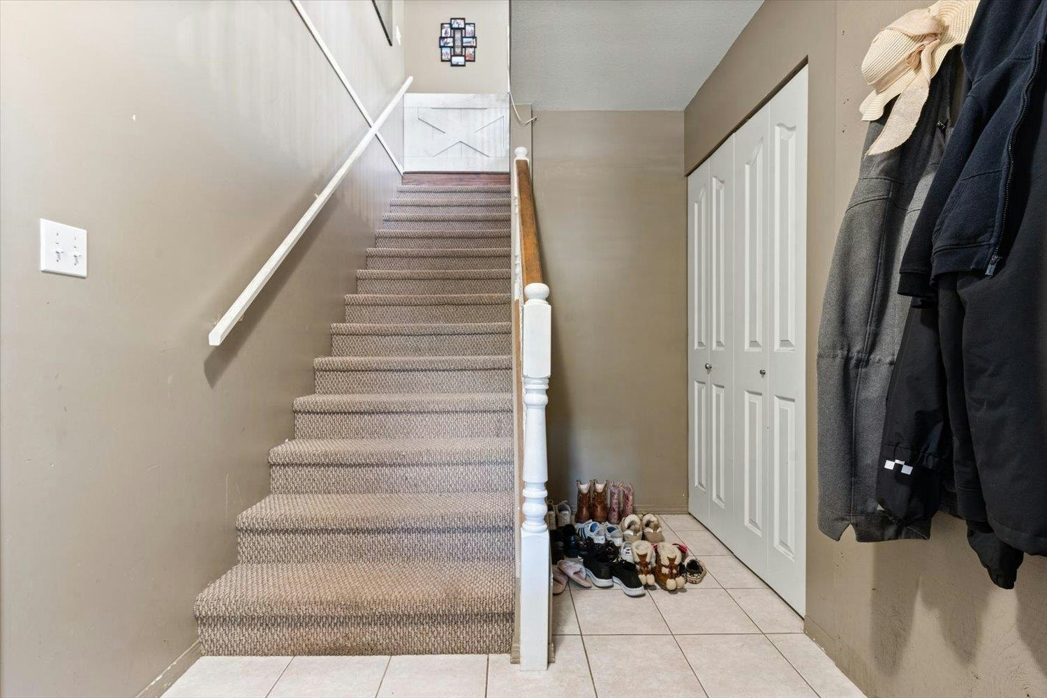 5711 Winchester Place, Chilliwack, BC, V2R 3X8 - 6