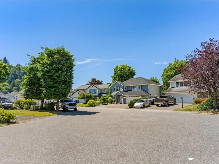 5711 Winchester Place, Chilliwack, BC, V2R 3X8 - 4