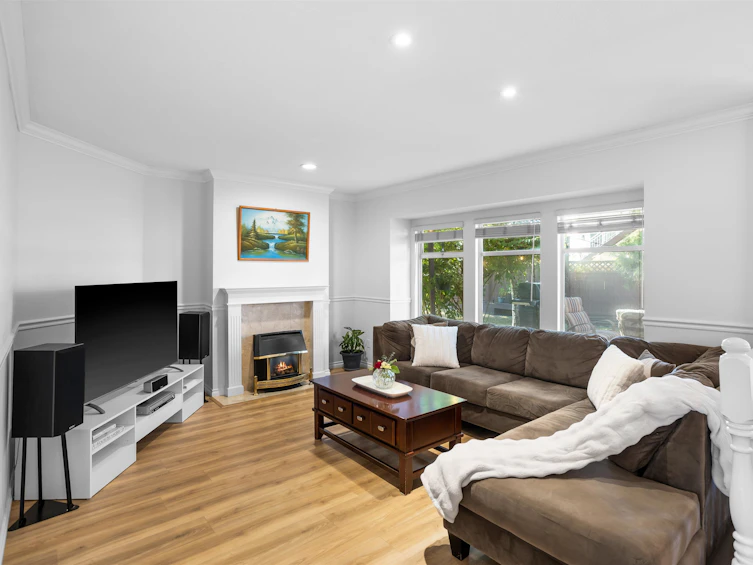 12201 67a Avenue, Surrey, BC, V3W 0L9 - 10