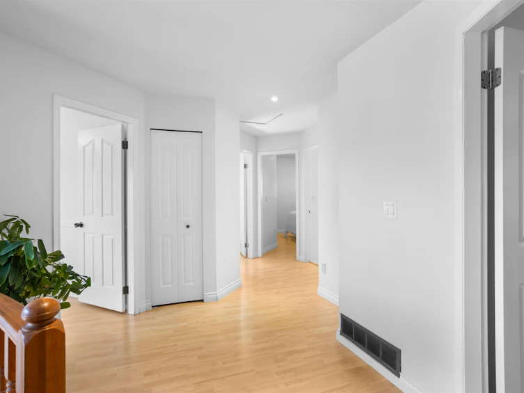 12201 67a Avenue, Surrey, BC, V3W 0L9 - 17