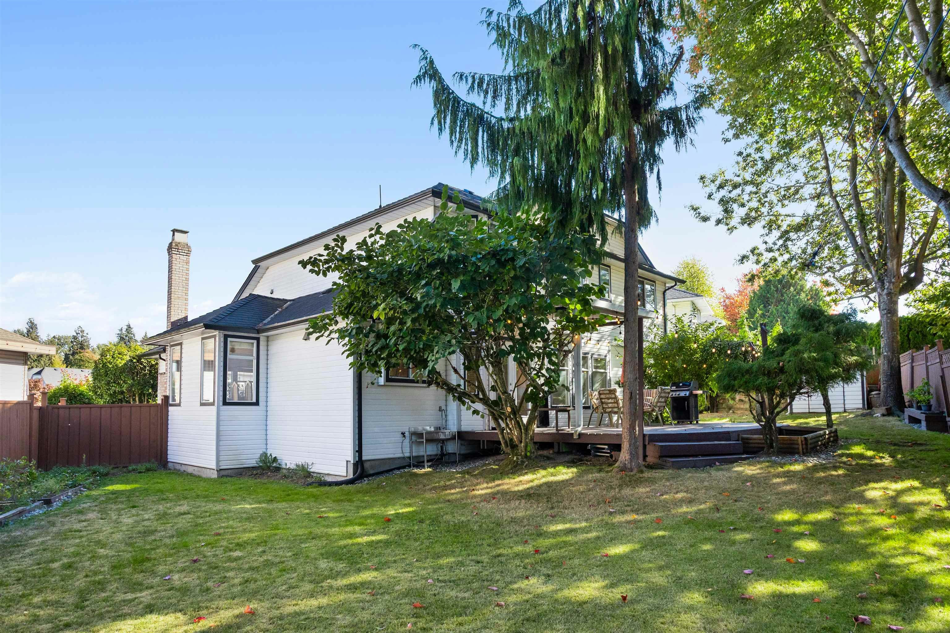 12201 67a Avenue, Surrey, BC, V3W 0L9 - 32